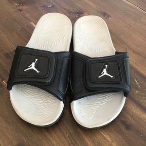 Nike slides